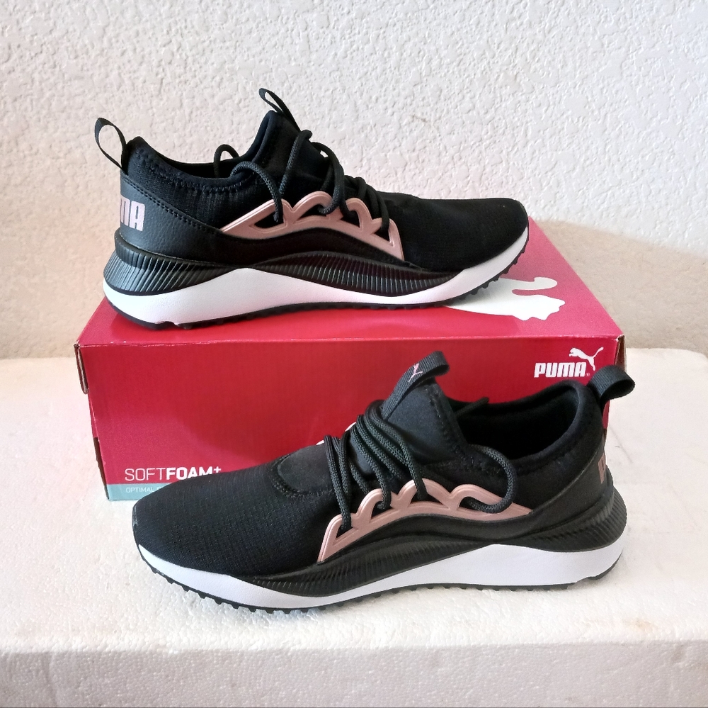 Puma - Picture 4 of 4